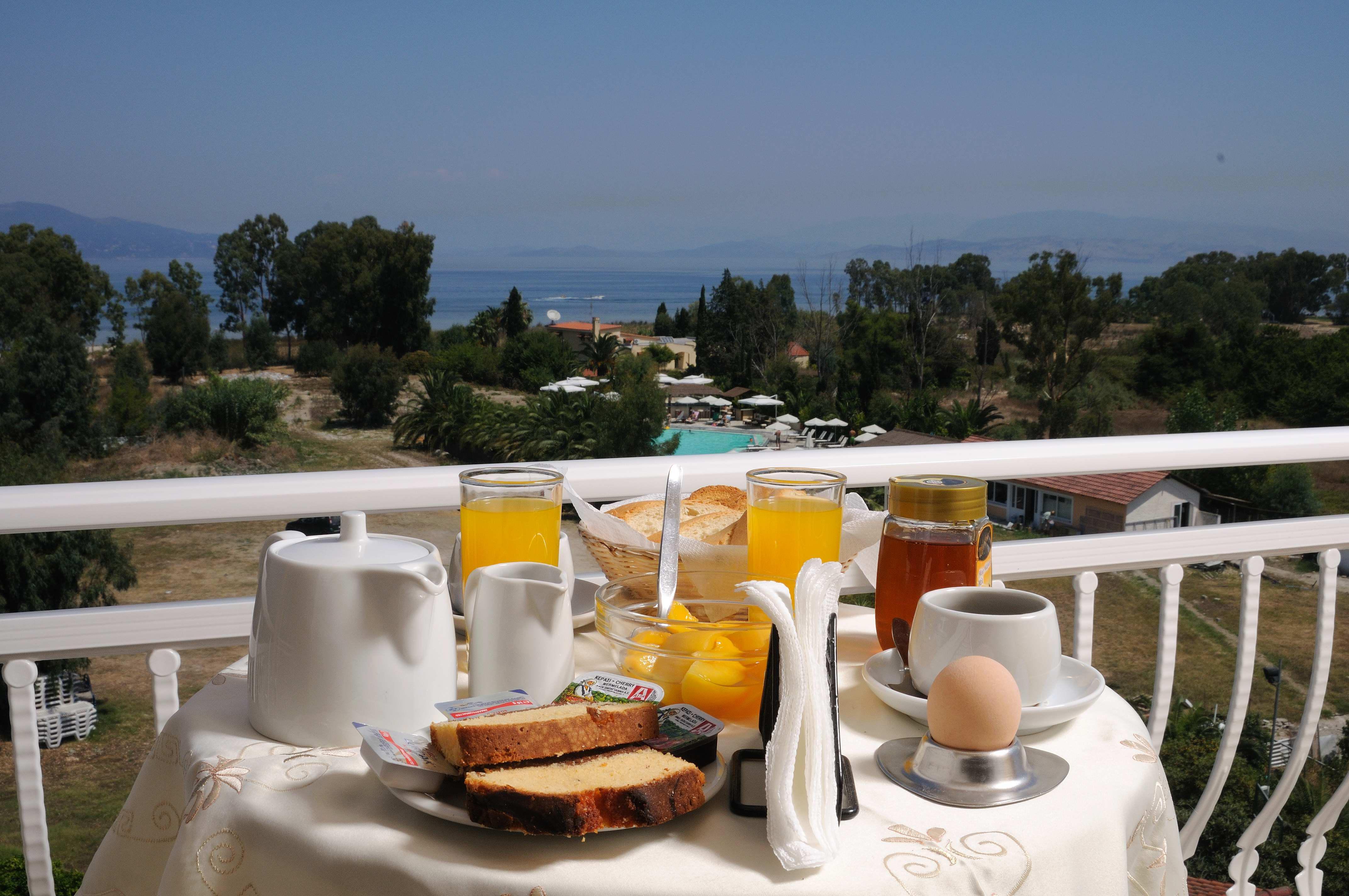 Sunset Hotel Potamos (Corfu)